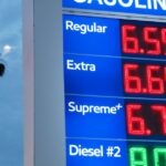 Guerra in Iran: i prezzi della benzina arrivano a 4 dollari al gallone mentre lo Stretto di Hormuz resta chiuso